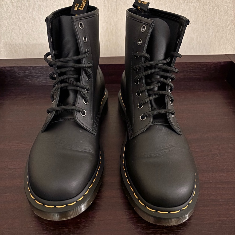 Dr. Martens 1460 Nappa Leather Lace Up Boots size 9 women’s 10